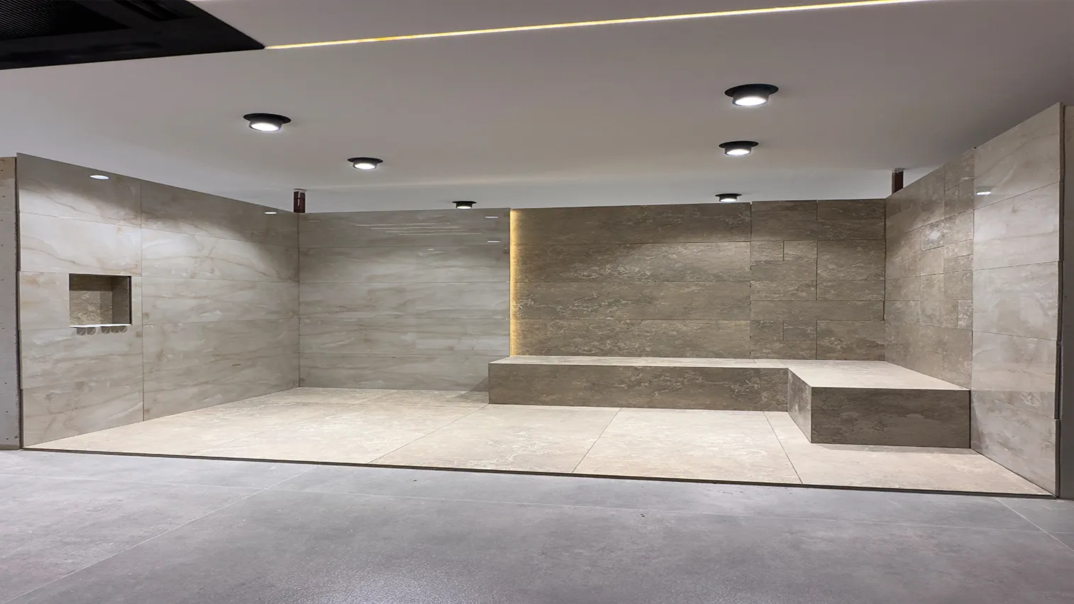  MEHMET CEYLAN KARŞIYAKA SHOWROOM
  | Effect İzmir | Mimarlık ve Mühendislik İzmir